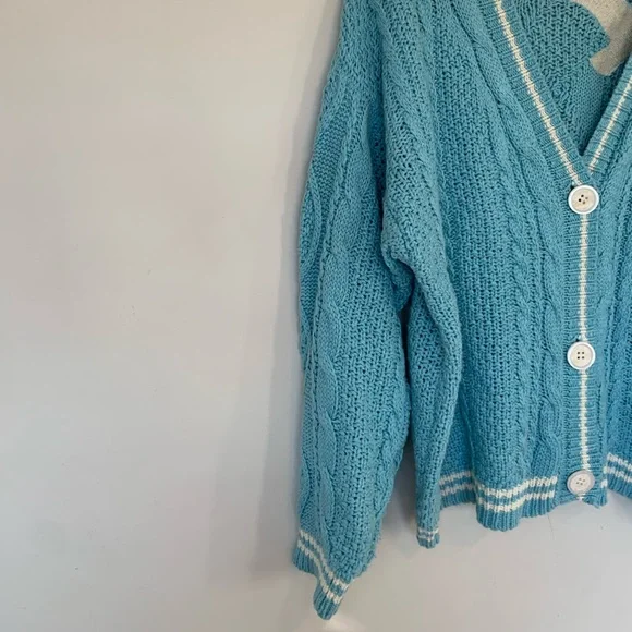 Taylor Swift 1989 Blue Cardigan with White Trim Size M/L Tayor - Picture 3 of 12